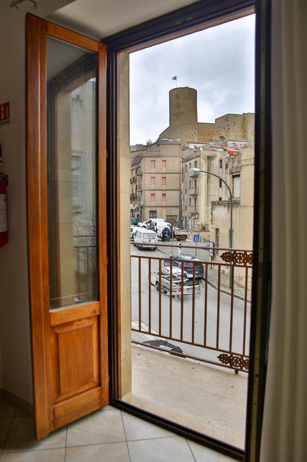 Holiday Home Castle Salemi - Casa Vacanze Luaran gambar